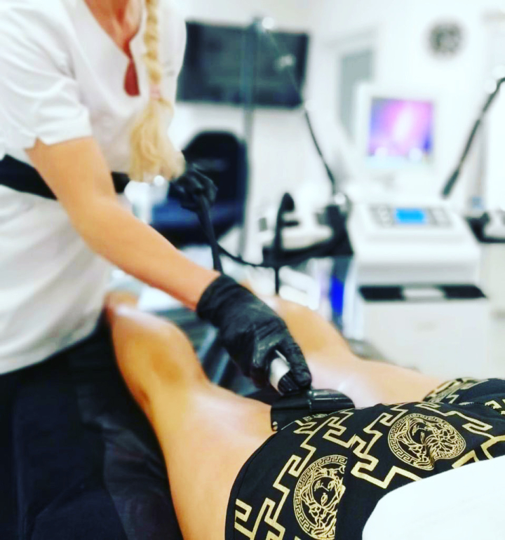 Body contouring training using radiofrequency (RF) and advanced body treatment technologies.
