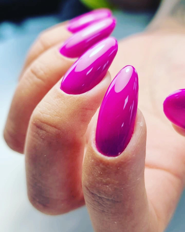 Nail technician training covering gel manicure, French manicure, and nail extensions.
