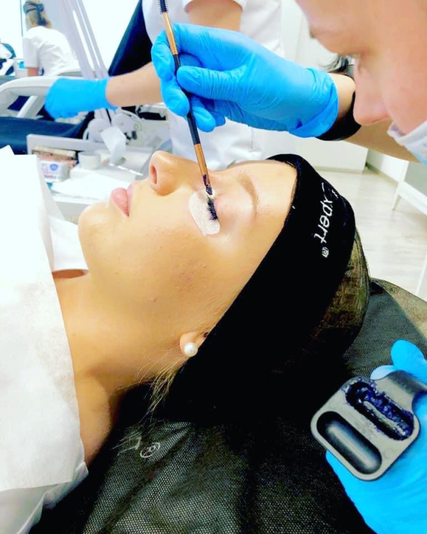 Professional training in lash lifting, brow styling, and eye area treatments.