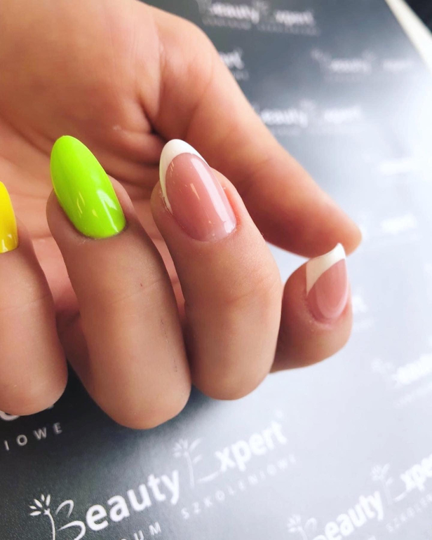 Online nail technician course covering French manicure and professional gel nail techniques.