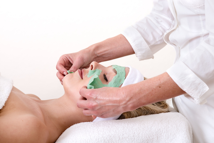 Makijaż krok po kroku – 4 poziomy lekcji online | BeautyExpert