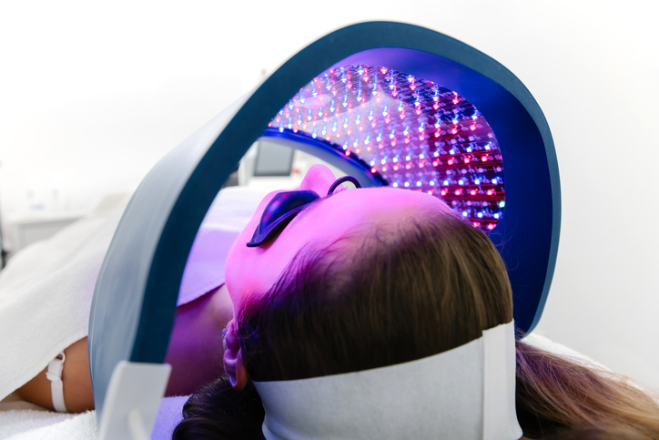 Laminacja i farbowanie brwi – lekcja online | BeautyExpert