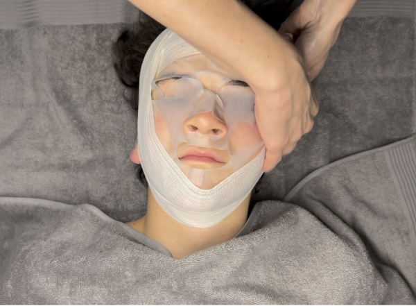 Updated cosmetology fundamentals and advanced facial techniques